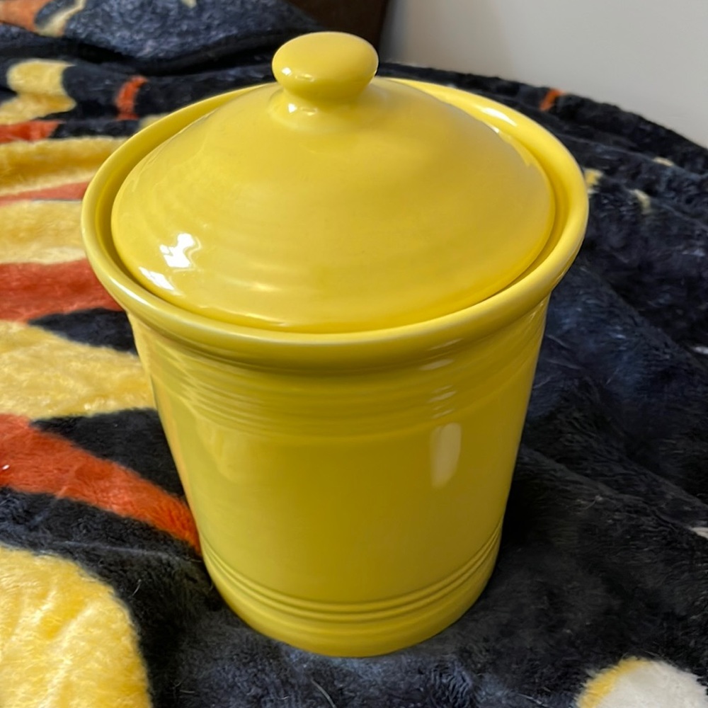 Fiesta Sunflower 2 quart Kitchen Canister